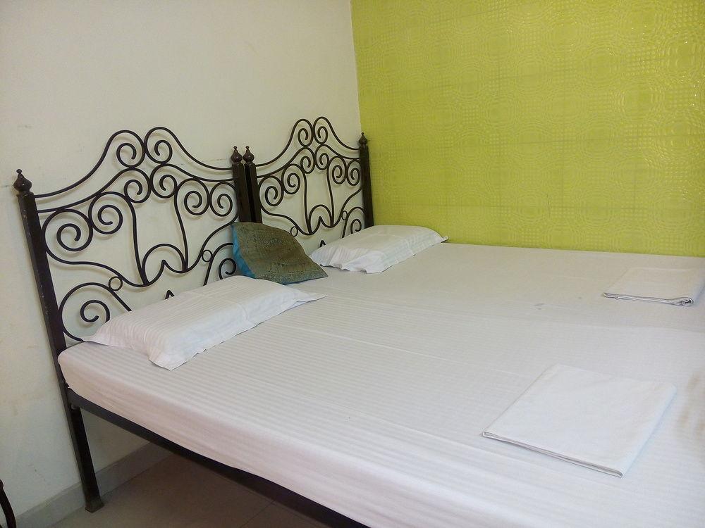 Hotel Pearl Plaza New Delhi Eksteriør bilde