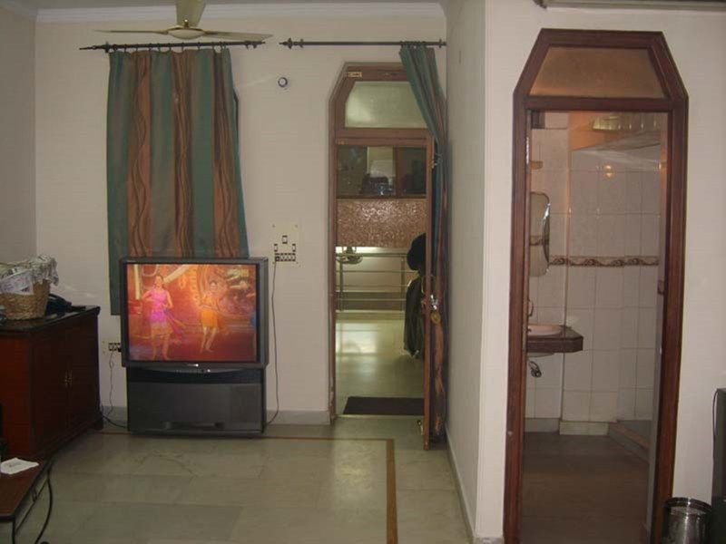 Hotel Pearl Plaza New Delhi Eksteriør bilde